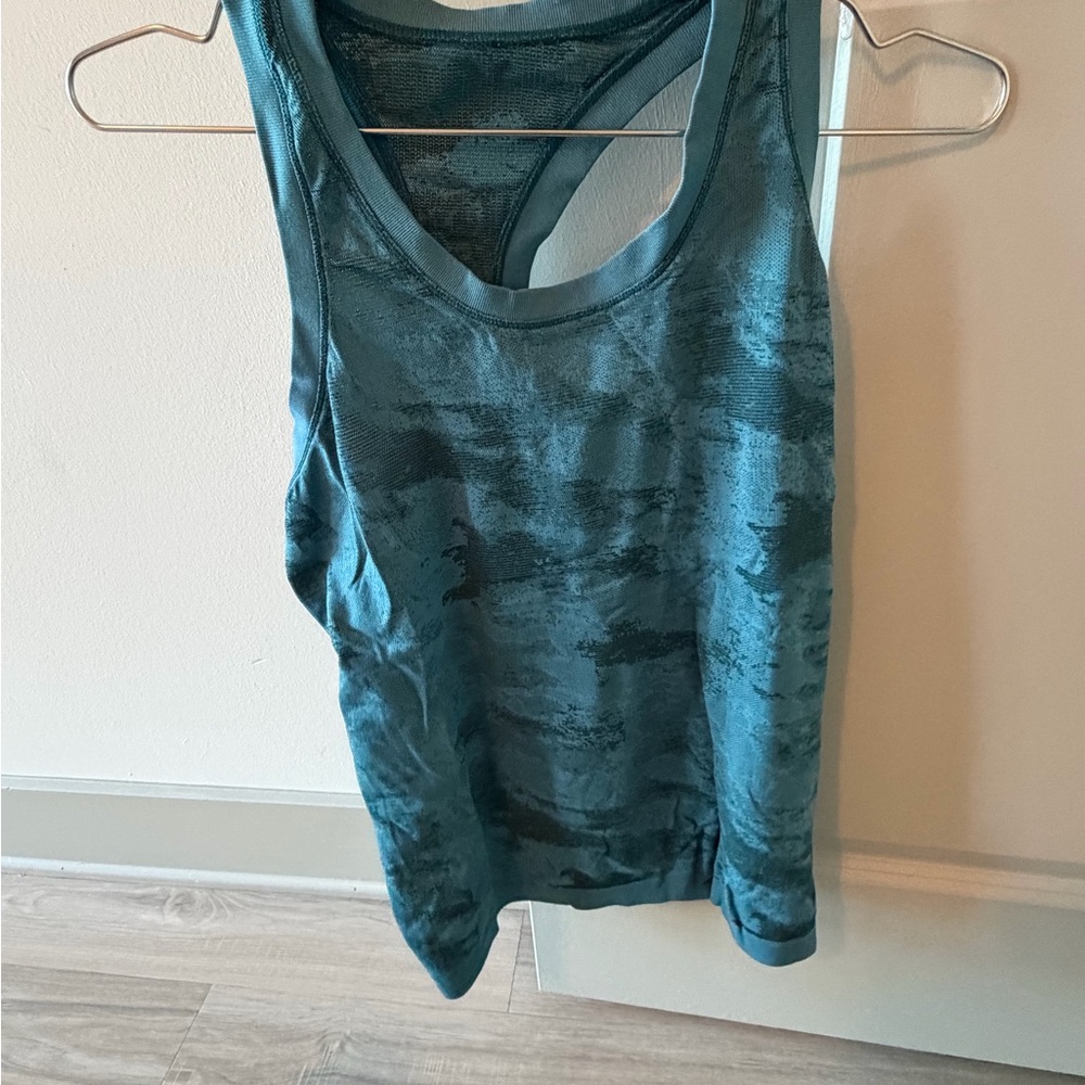 Athleta workout tank top size small blue